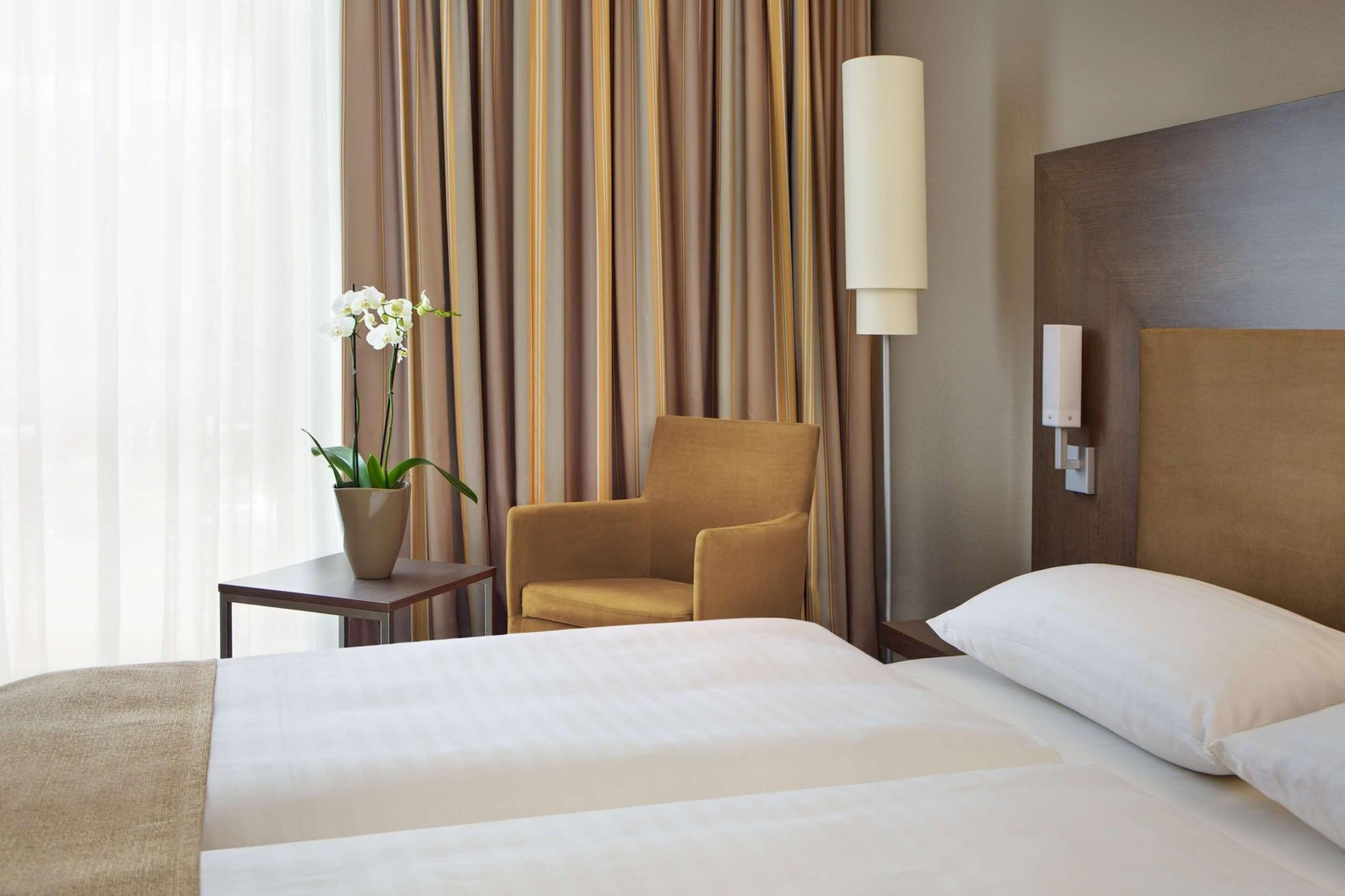Intercityhotel Darmstadt Bilik gambar